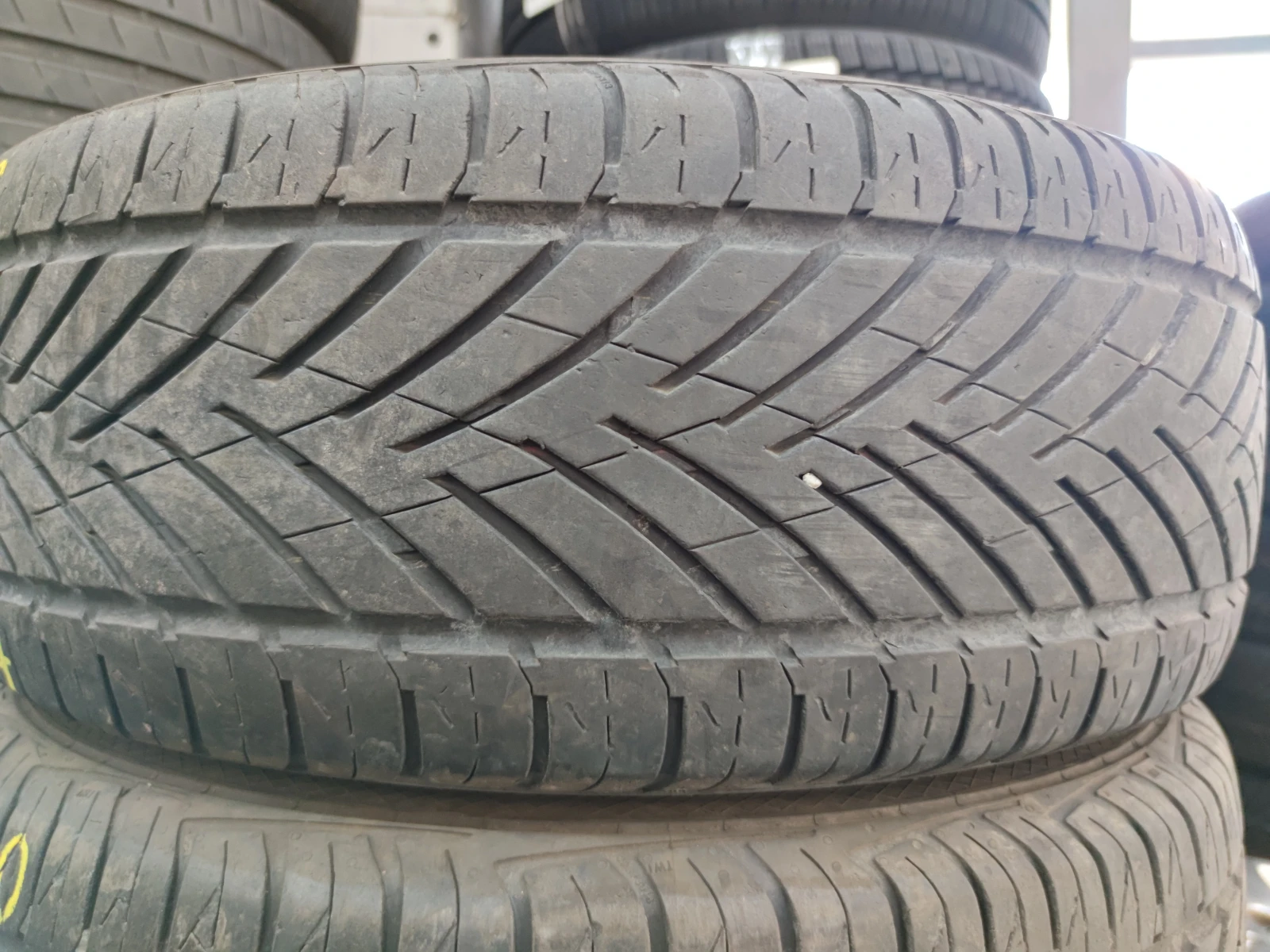  235/60R16 | Mobile.bg   1