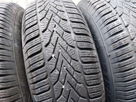 Гуми Зимни 215/70R16, снимка 4 - Гуми и джанти - 38493993