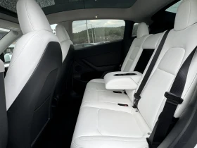 Tesla Model Y LR4X4 ЧАСТНА ОБЯВА БЯЛ САЛОН БЕЗ ТАКСИ ПРЕХВЪРЛЯНЕ, снимка 9