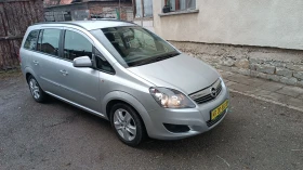Opel Zafira 1.8 топ състояние. Докаран на ход , снимка 6