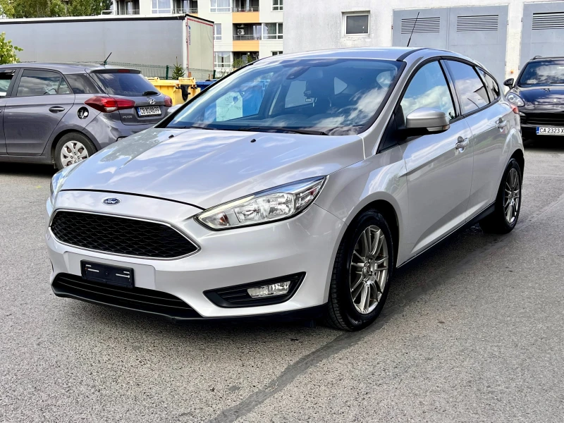 Ford Focus 1.5i 150 К.С. АВТОМАТ НАВИГАЦИЯ КАМЕРА ШВЕЙЦАРИЯ, снимка 1 - Автомобили и джипове - 46999013