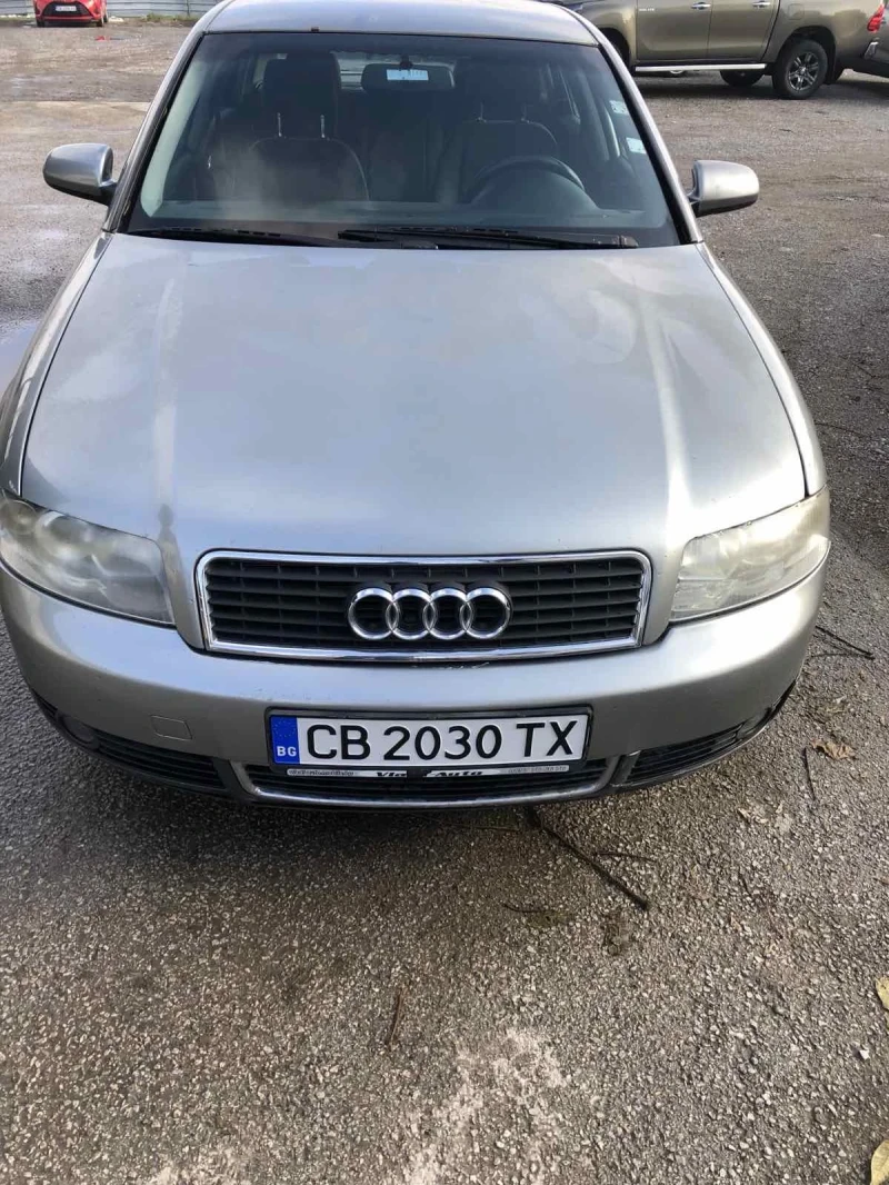 Audi A4 1000, снимка 3 - Автомобили и джипове - 47138011