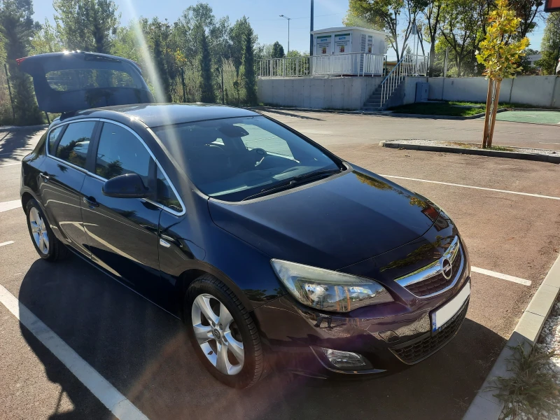 Opel Astra J, снимка 7 - Автомобили и джипове - 49208061