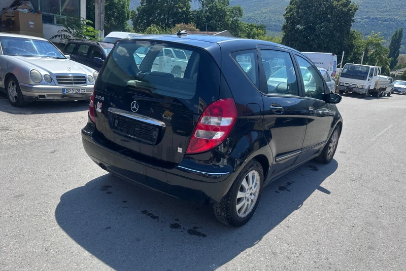 Mercedes-Benz A 150 1.5i - КЛИМАТИК, снимка 5 - Автомобили и джипове - 51330075