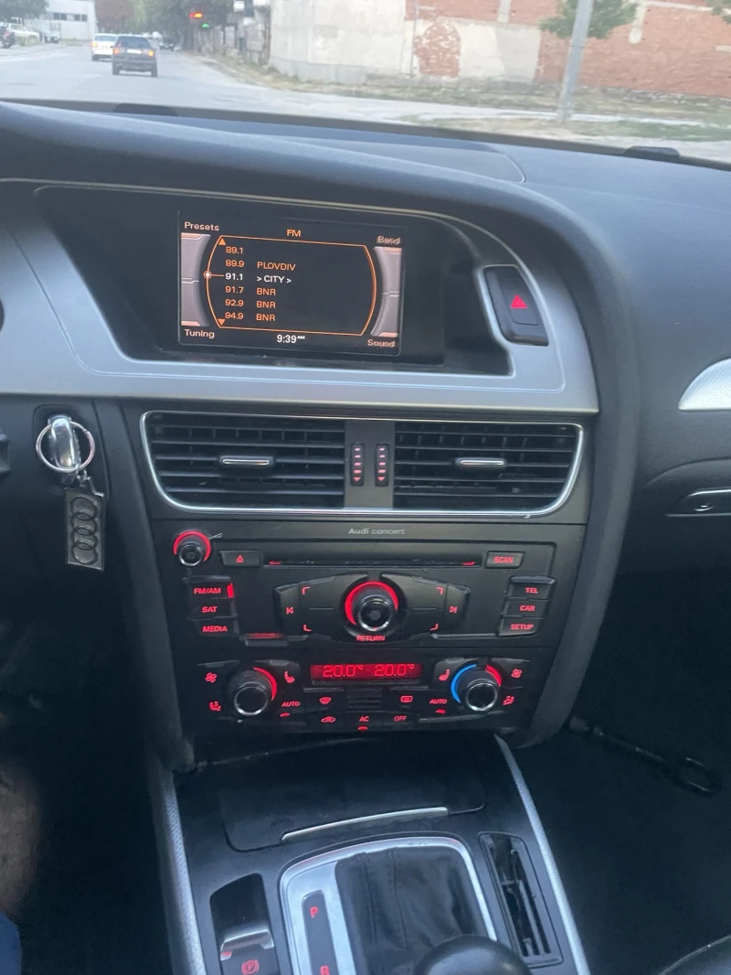 Audi A4 PREMIUM PLUS, снимка 8 - Автомобили и джипове - 51759642