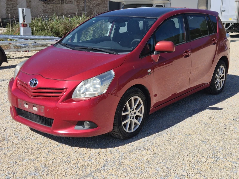 Toyota Verso 2.2D4D AUTOMAT , снимка 4 - Автомобили и джипове - 51762270
