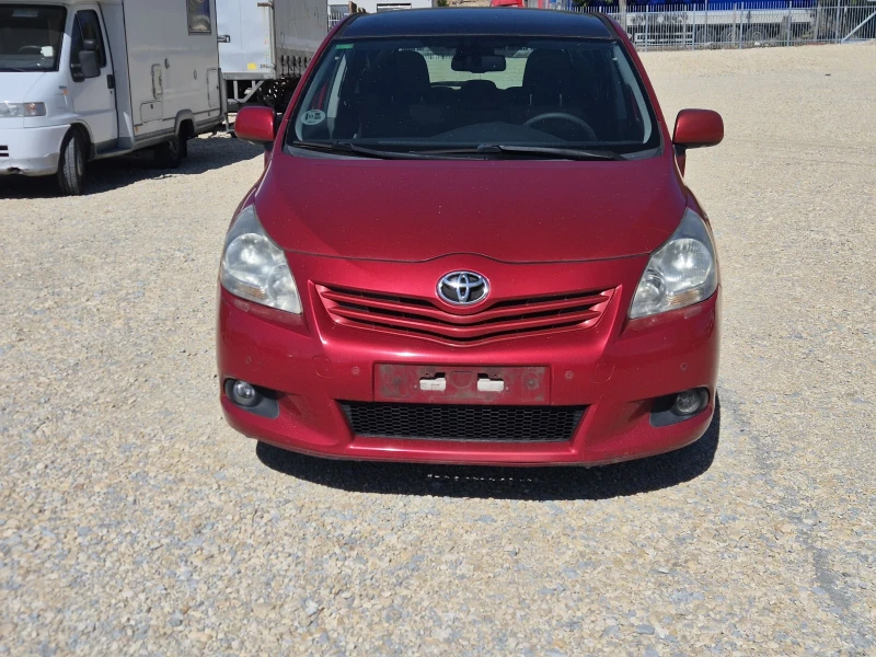 Toyota Verso 2.2D4D AUTOMAT , снимка 3 - Автомобили и джипове - 51762270