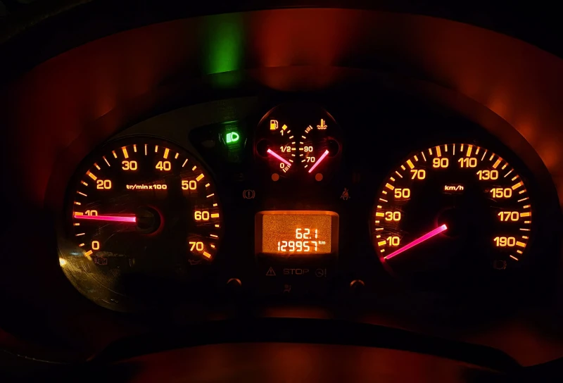 Peugeot Partner 1.6i Webasto, снимка 4 - Автомобили и джипове - 52621088