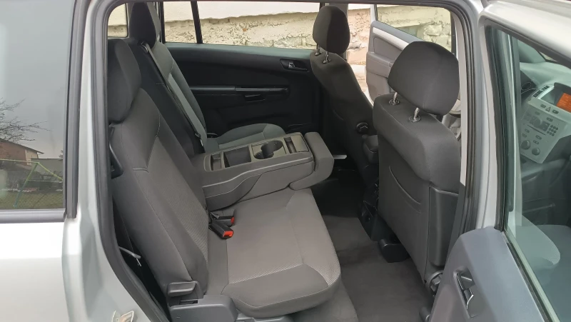 Opel Zafira 1.8 топ състояние. Докаран на ход , снимка 17 - Автомобили и джипове - 53296712