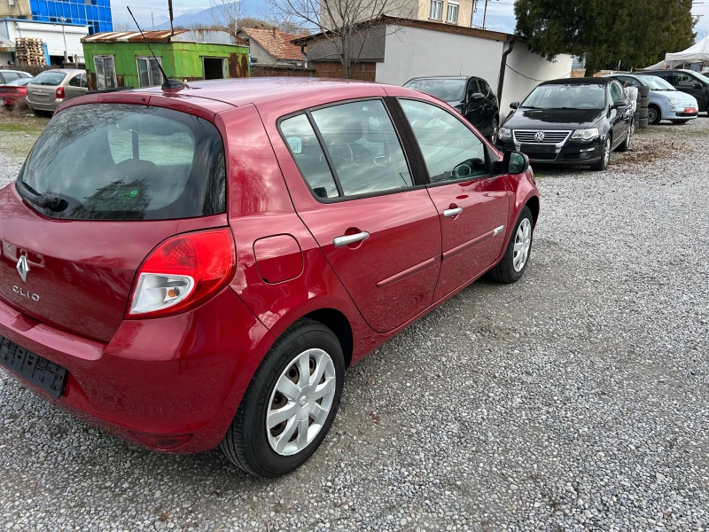 Renault Clio 1.2, снимка 6 - Автомобили и джипове - 53324475