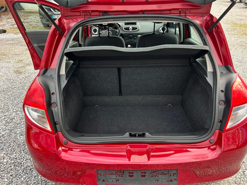 Renault Clio 1.2, снимка 15 - Автомобили и джипове - 53324475