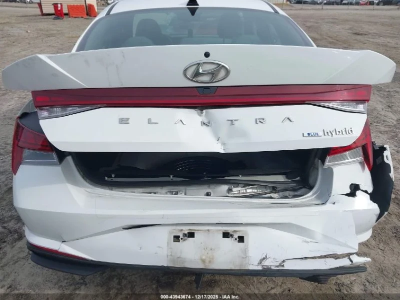 Hyundai Elantra Hybrid Blue, снимка 16 - Автомобили и джипове - 53412421