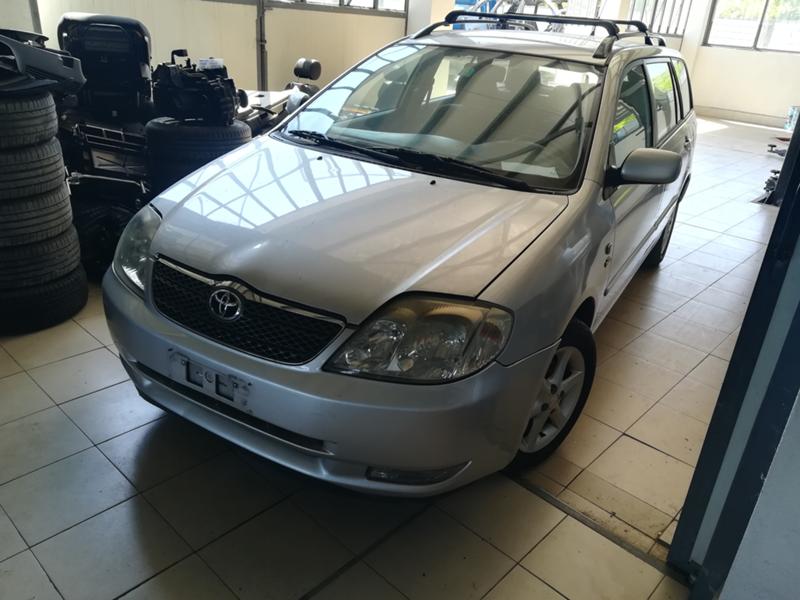 Toyota Corolla 2.0 D4D/НА ЧАСТИ , снимка 1 - Автомобили и джипове - 32830453