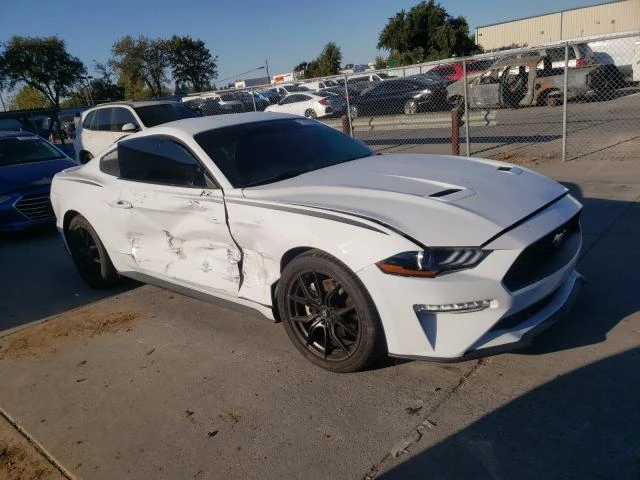 Ford Mustang 2.3 EcoBoost, снимка 4 - Автомобили и джипове - 48377151