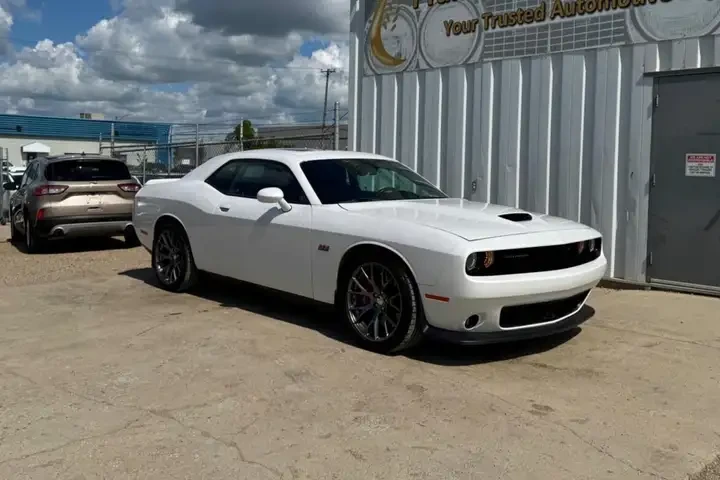 Dodge Challenger SRT 6.4L 392 SCAT PACK/KEYLESS/KAMEPA/ПОДГРЕВ - изображение 4