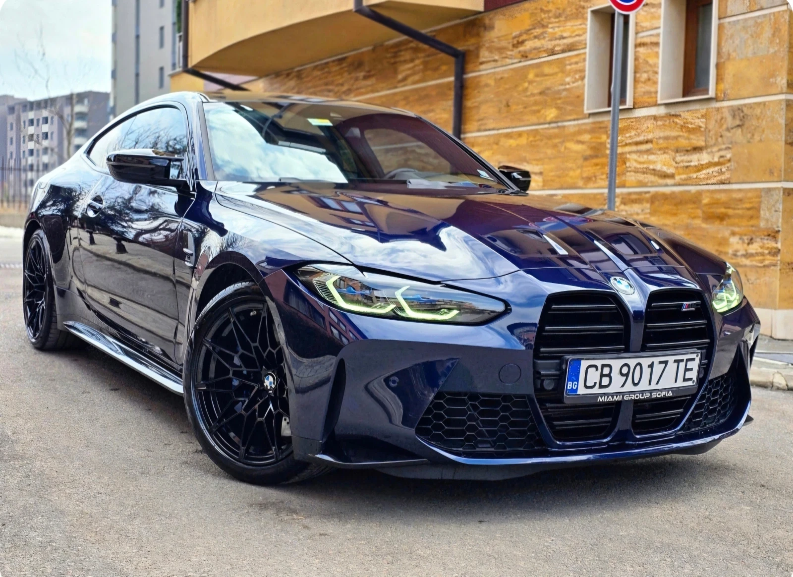 BMW M4 Competition xDrive Гаранция Tanzanite Blue, снимка 1
