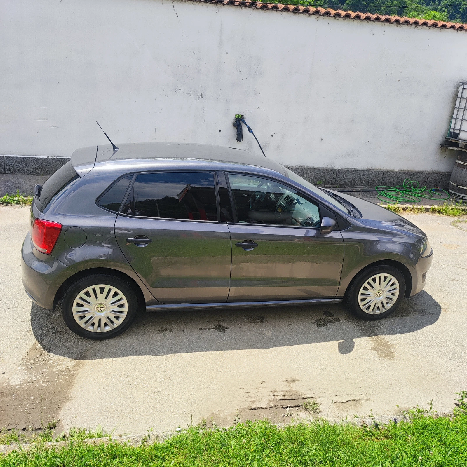 VW Polo Blue motion 1.6 tdi - изображение 6