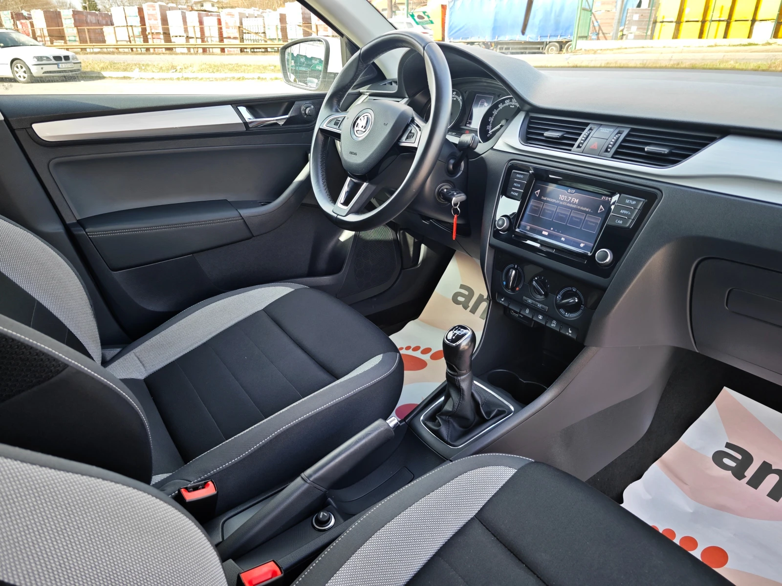 Skoda Rapid 1, 0 109000км. | Mobile.bg — изображение 11