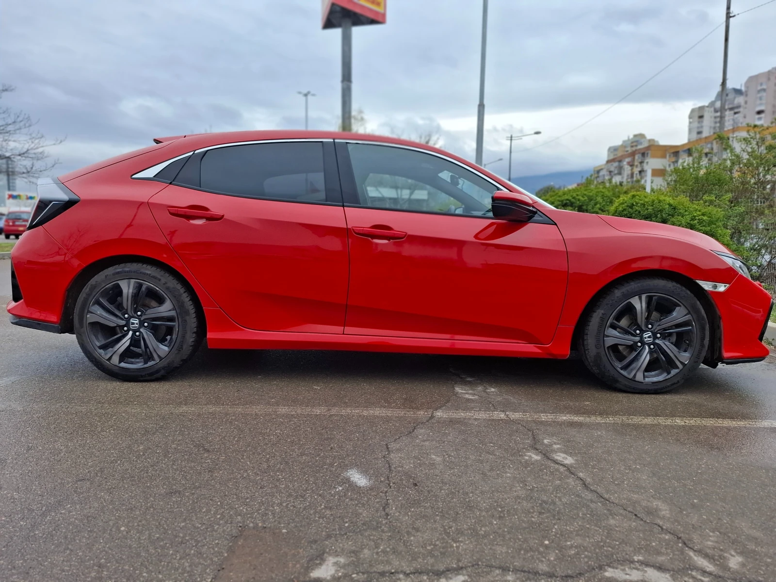 Honda Civic 100% РЕАЛНИ КИЛОМЕТРИ И СЕРВИЗНА ИСТОРИЯ - изображение 2