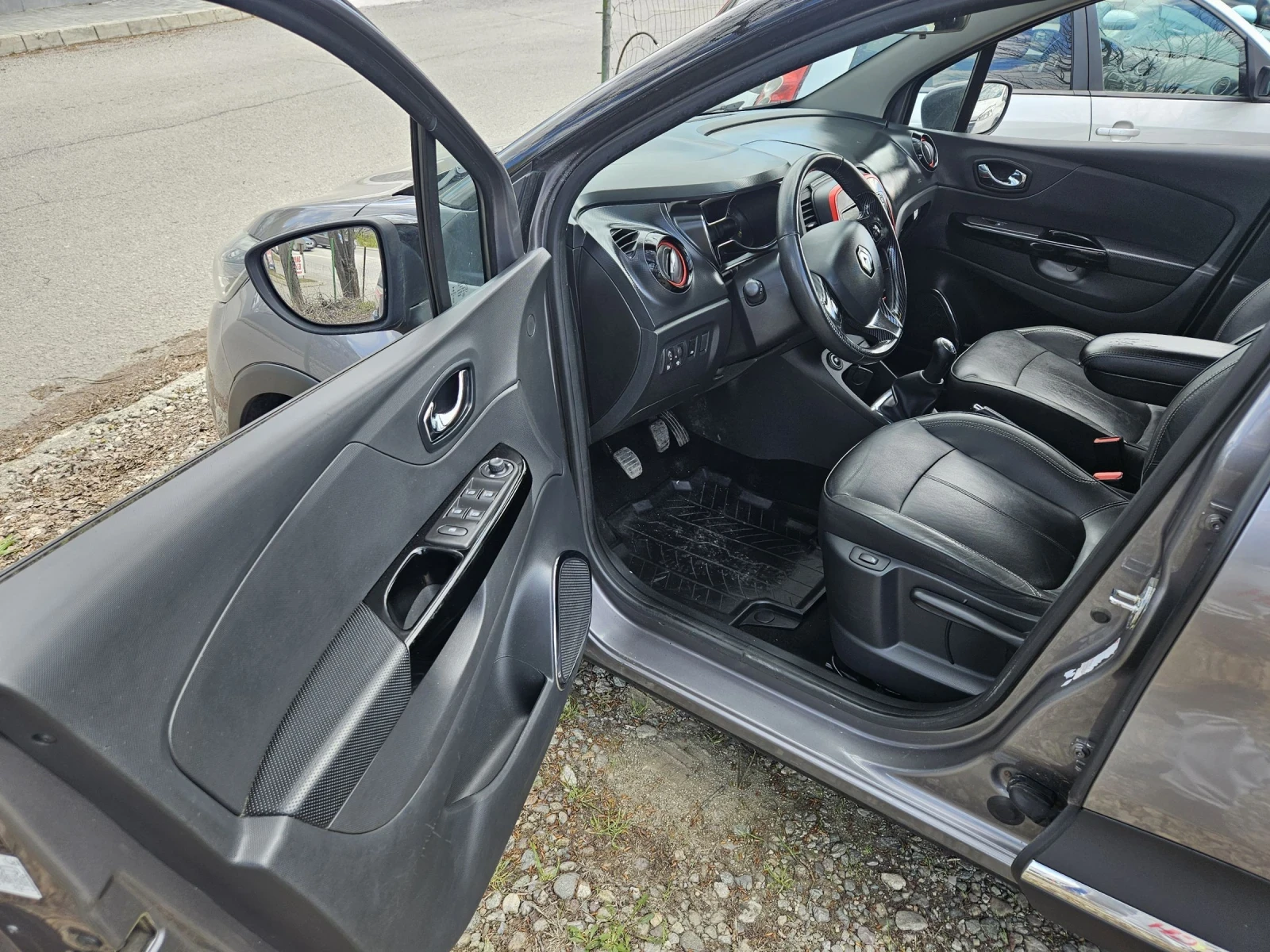 Renault Captur 1.5dci euro6 - изображение 10