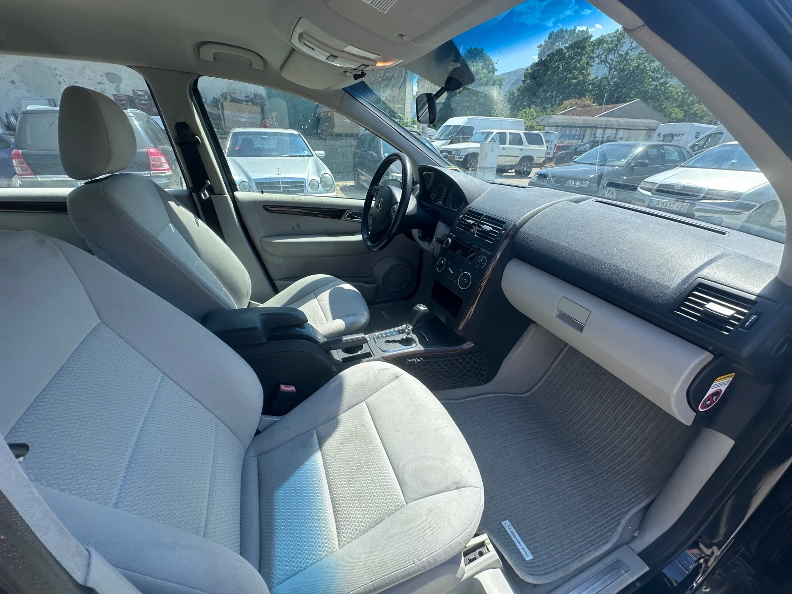 Mercedes-Benz A 150 1.5i - КЛИМАТИК - изображение 10