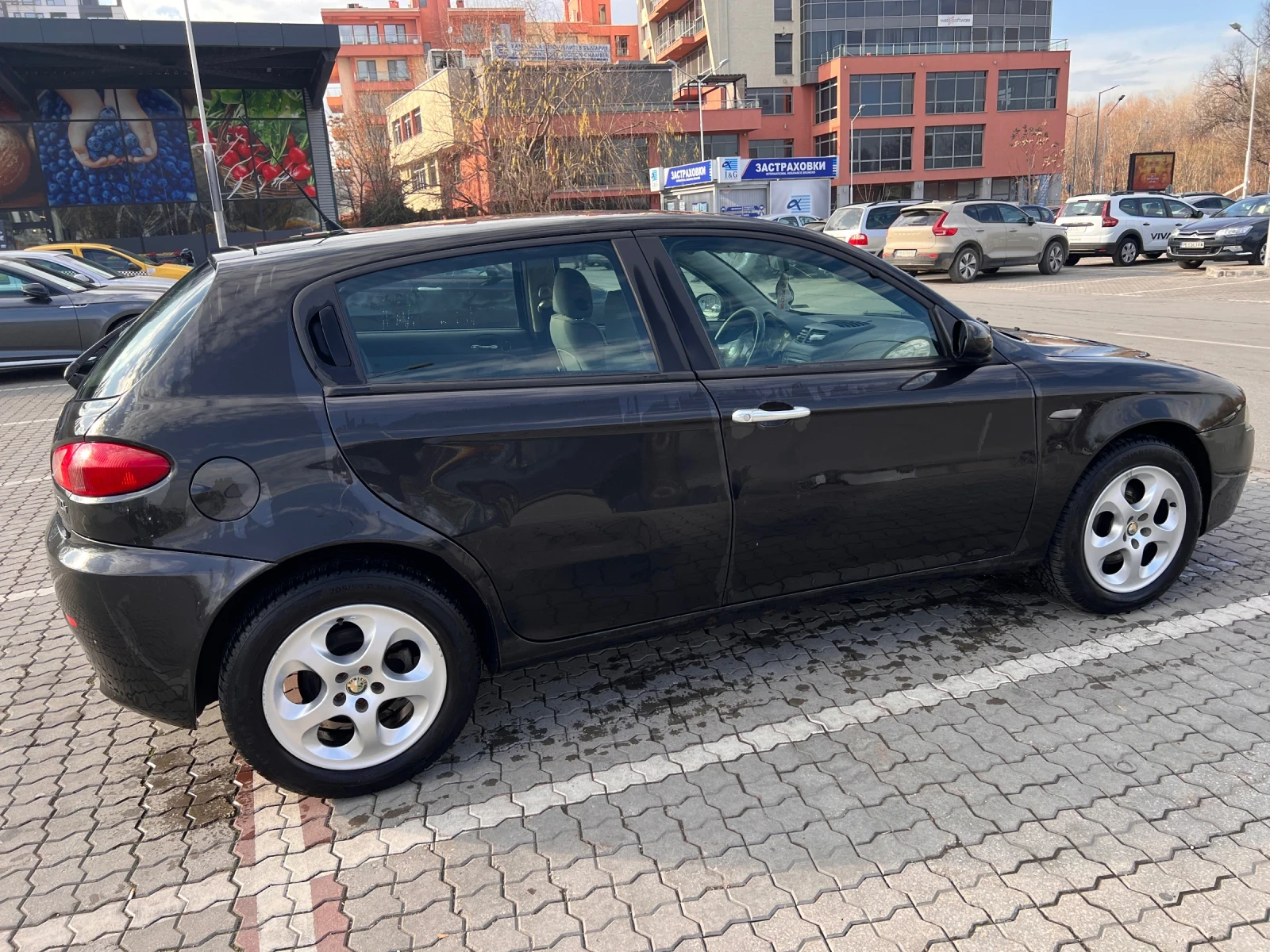 Alfa Romeo 147 1.9JTD - изображение 7