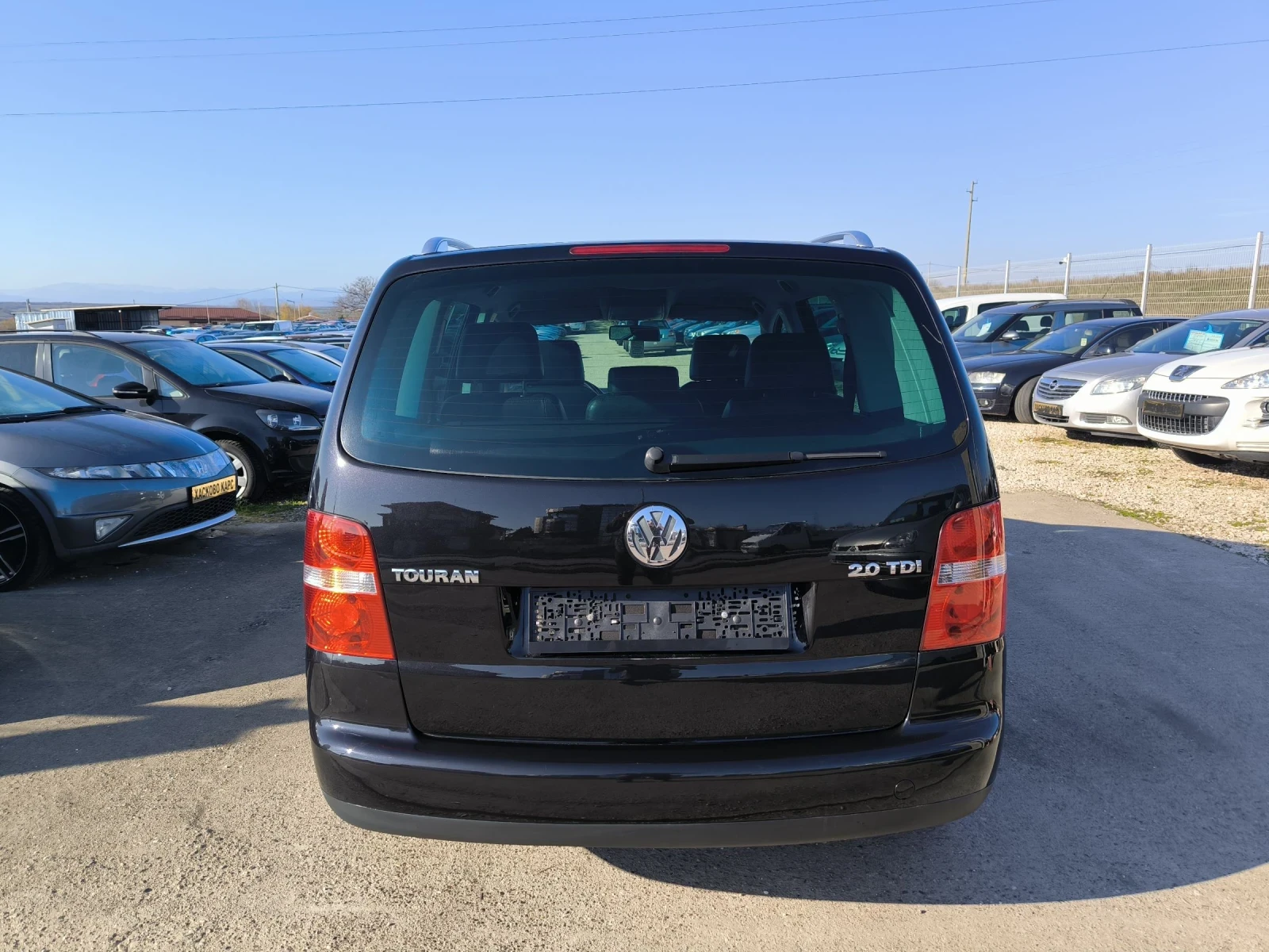 VW Touran 2.0TDi КОЖА - изображение 6
