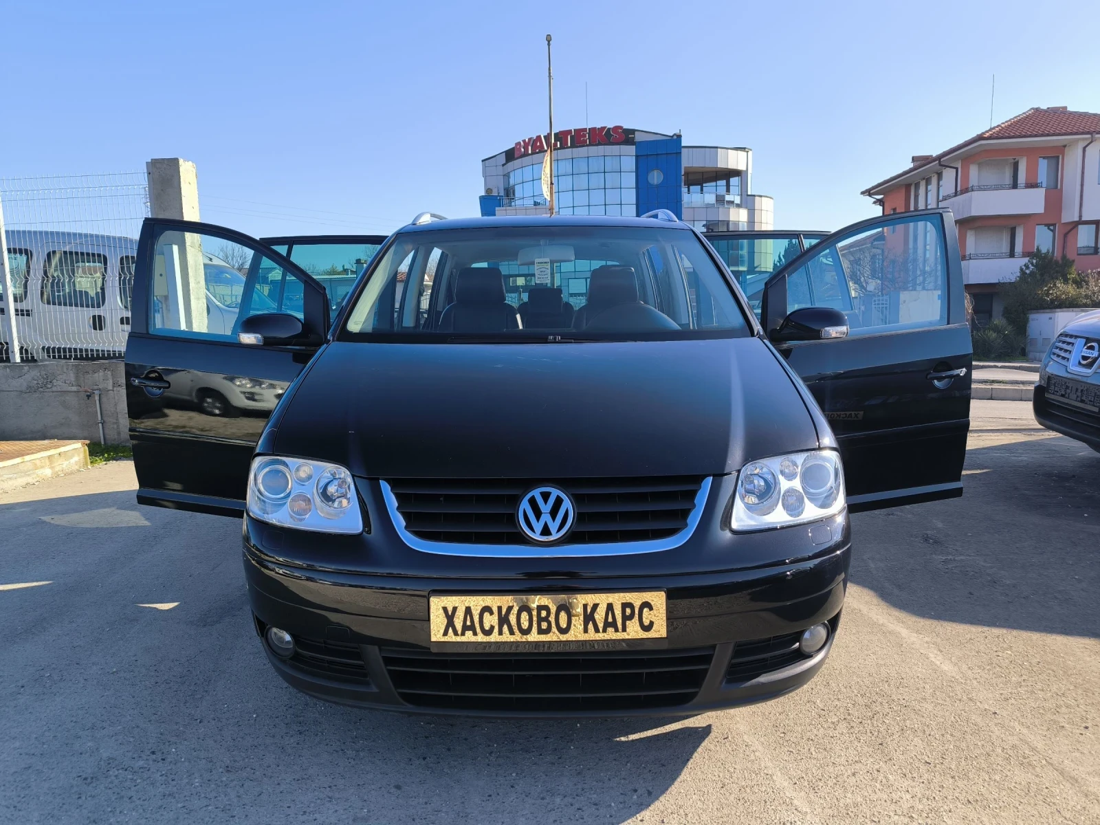 VW Touran 2.0TDi КОЖА - изображение 2