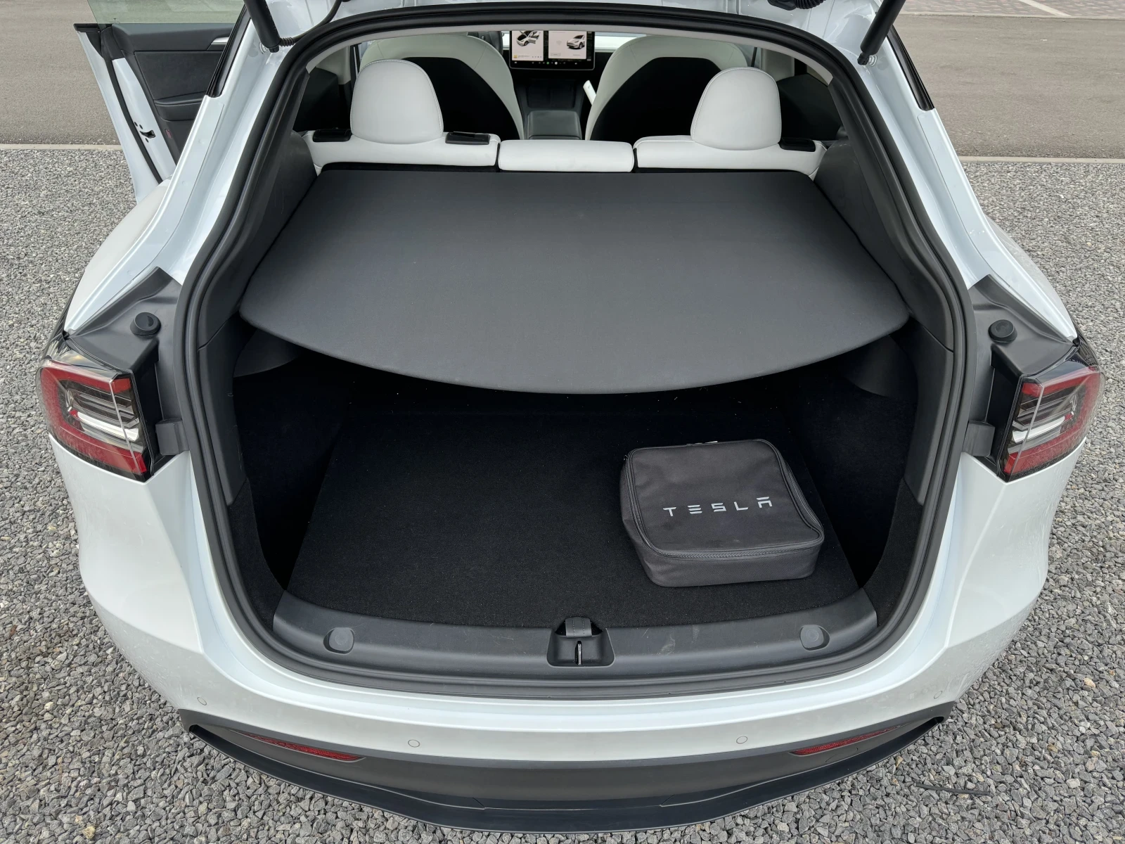 Tesla Model Y LR4X4 ������ ����� ��� ����� ��� ����� ����������� | Mobile.bg � ����������� 12