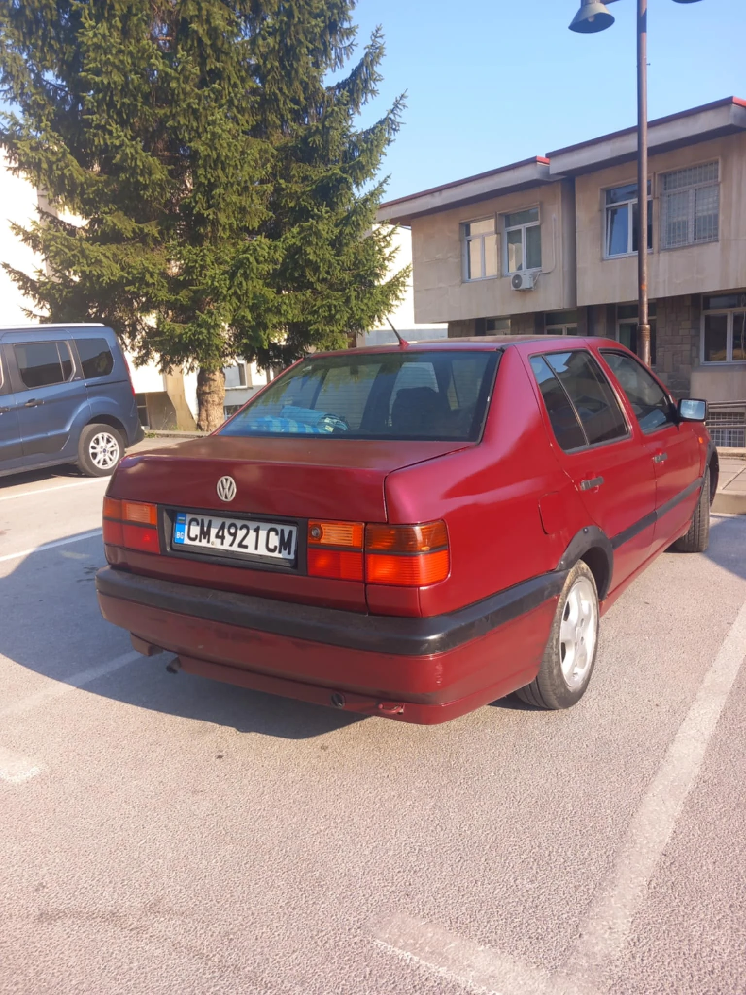 VW Vento, снимка 5 - Автомобили и джипове - 53937402