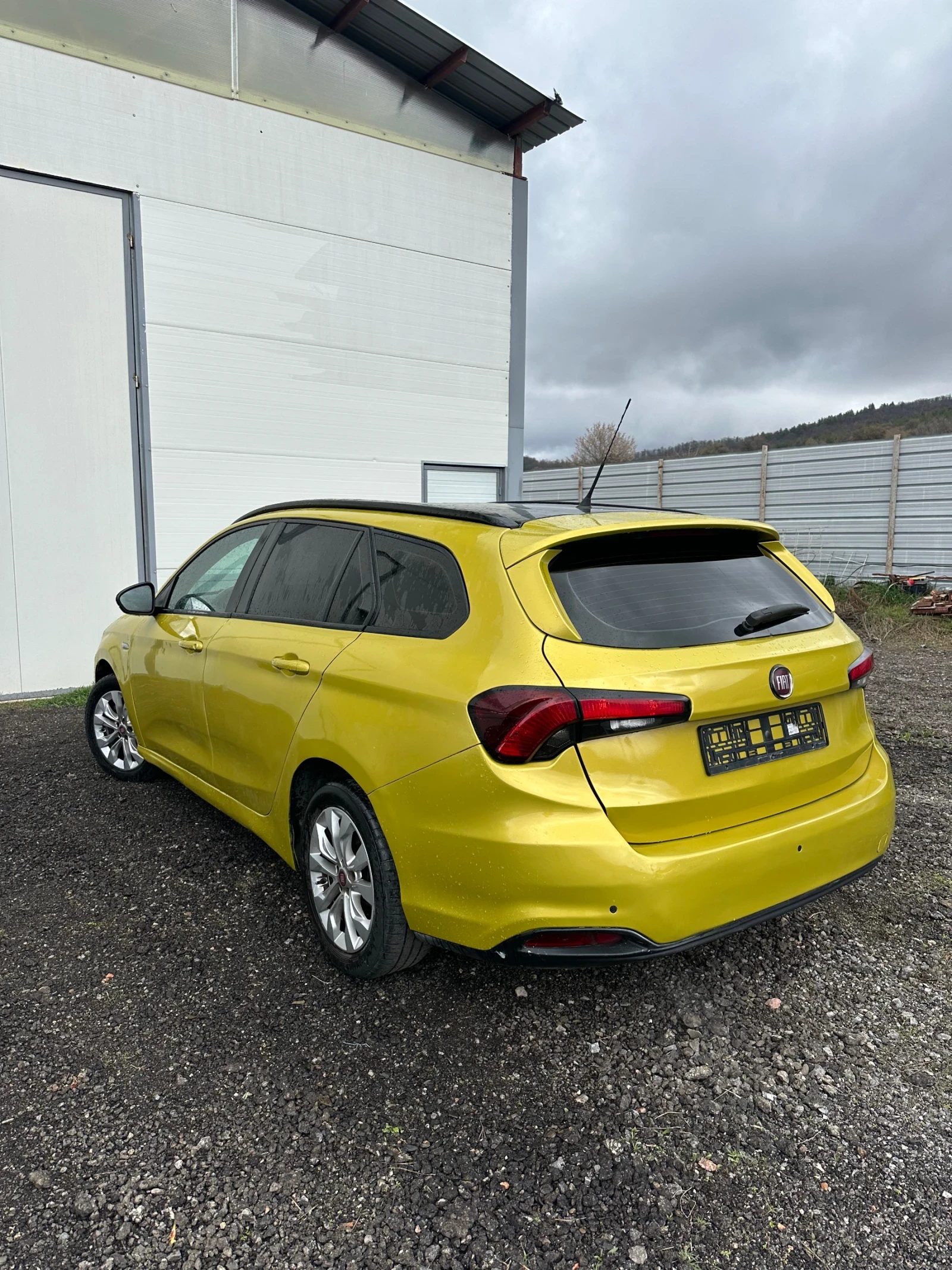 Fiat Tipo 1.4 бензин с фабрична газ, снимка 4 - Автомобили и джипове - 54014041