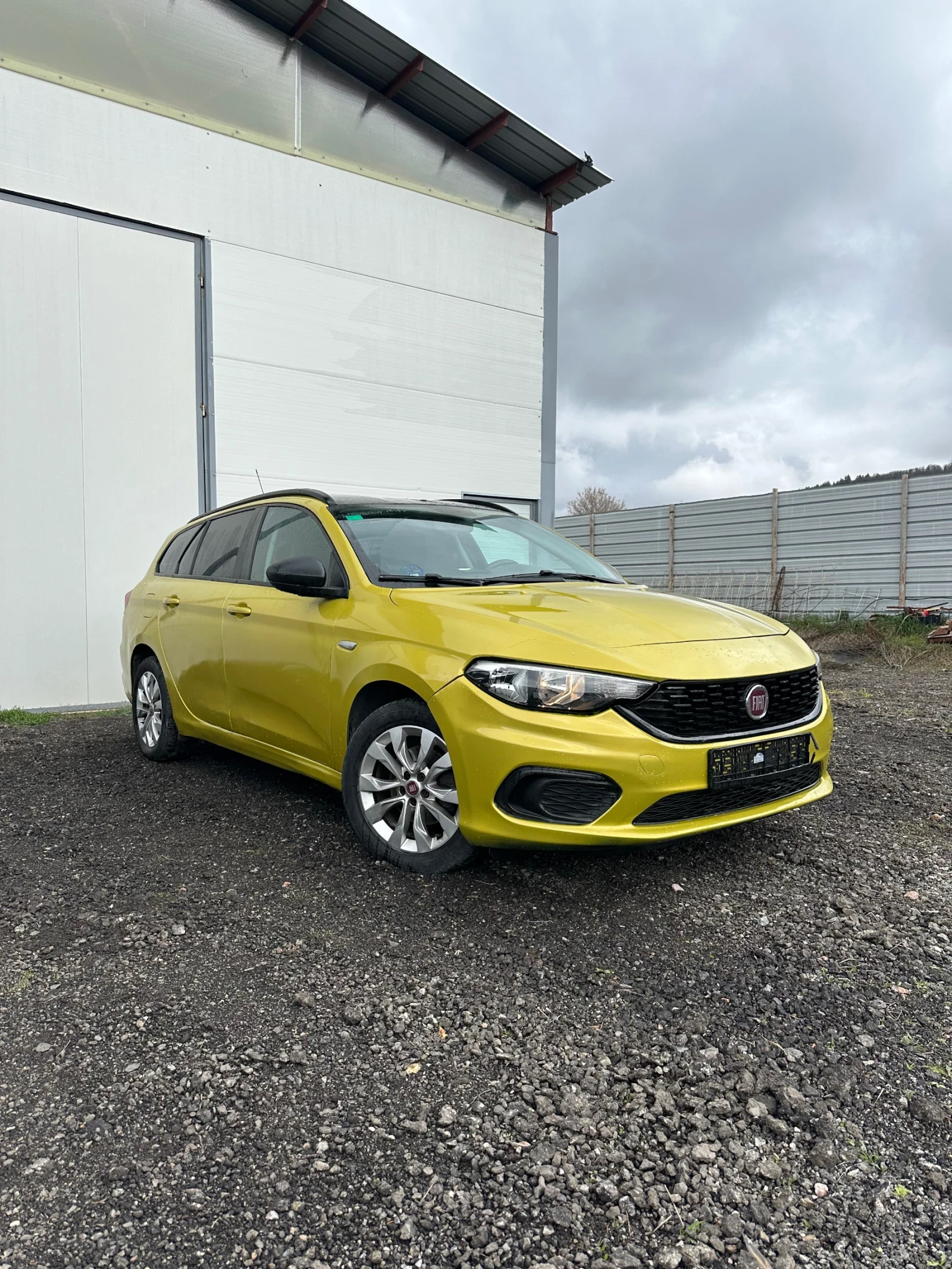 Fiat Tipo 1.4 бензин с фабрична газ, снимка 2 - Автомобили и джипове - 54014041