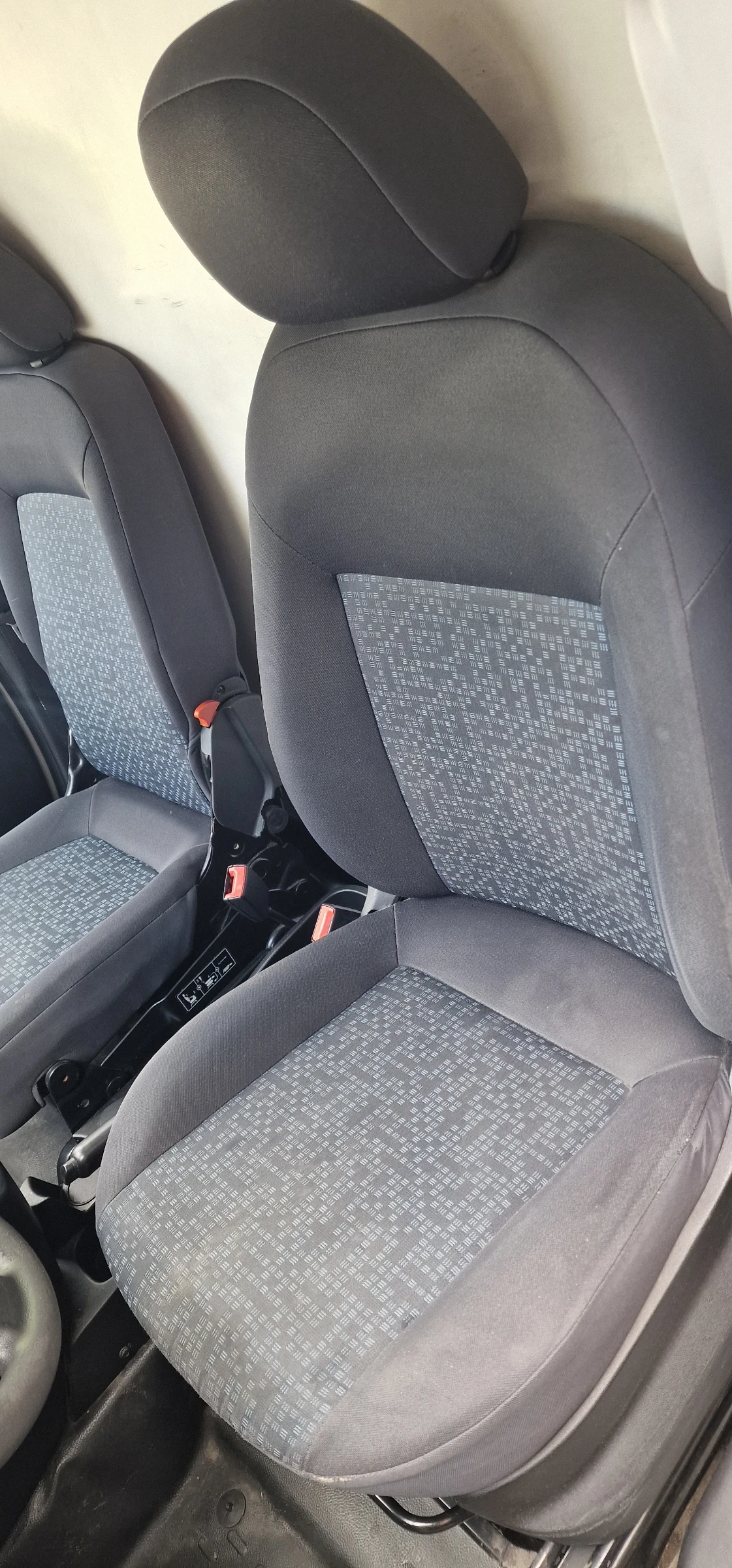 Citroen Nemo 1.3 hdi, снимка 9 - Автомобили и джипове - 54571511