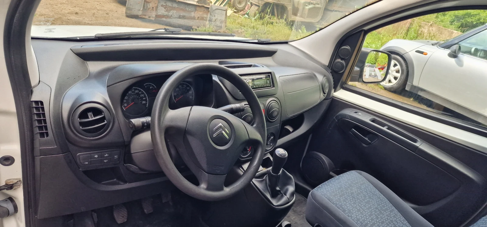 Citroen Nemo 1.3 hdi, снимка 5 - Автомобили и джипове - 54571511