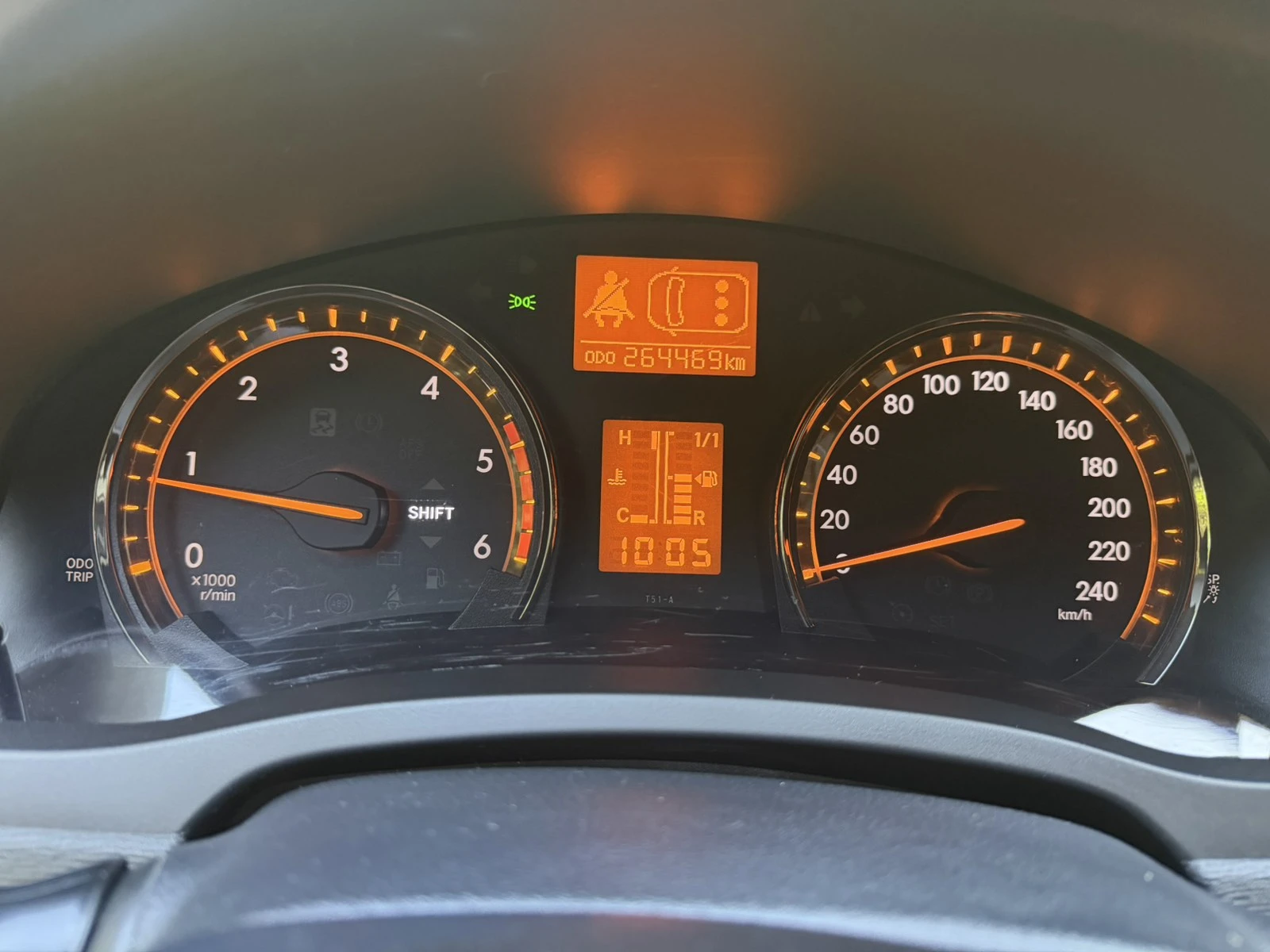 Toyota Avensis, снимка 11 - Автомобили и джипове - 55179505