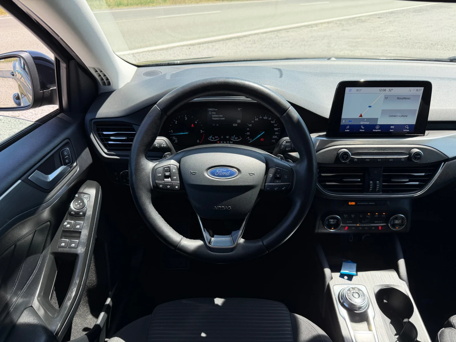 Ford Focus 1.5D AUTOMAT NAVI SERVICE BOOK EURO 6.2 TUV COC, снимка 11 - Автомобили и джипове - 55475339