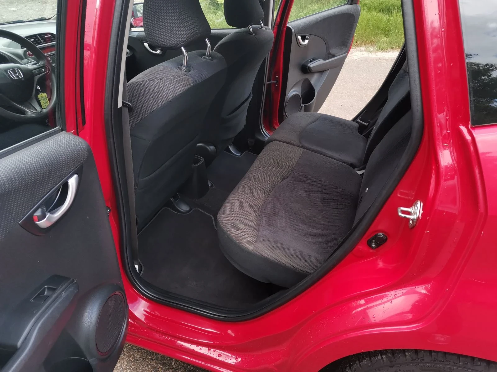 Honda Jazz 1.4 i-VTEC, снимка 11 - Автомобили и джипове - 55607905