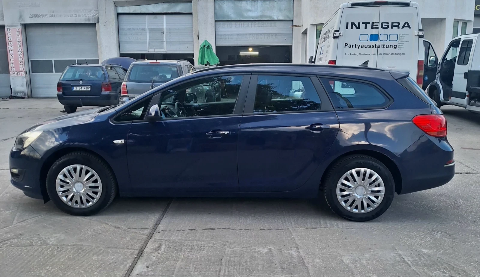 Opel Astra, снимка 6 - Автомобили и джипове - 55661458