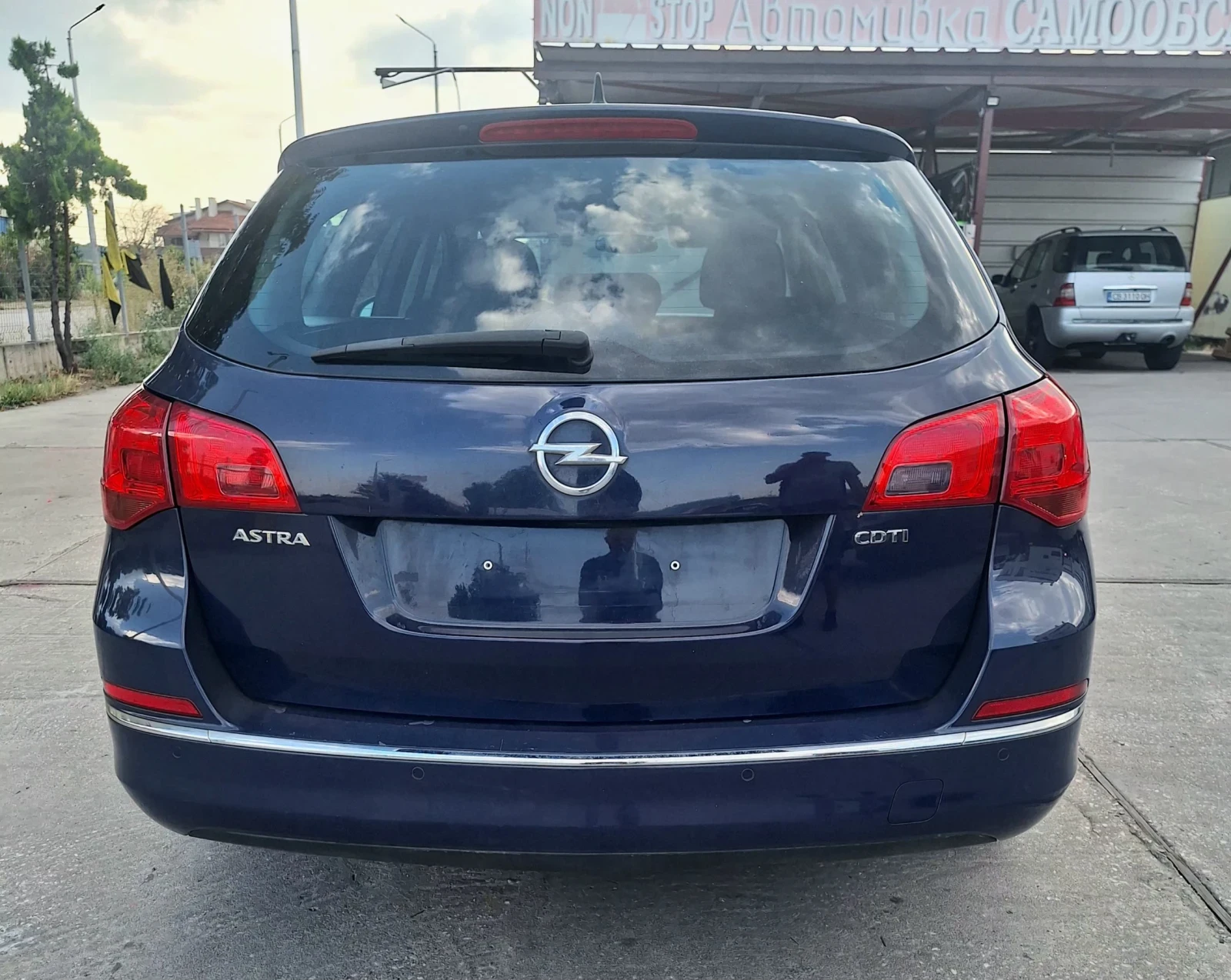 Opel Astra, снимка 4 - Автомобили и джипове - 55661458