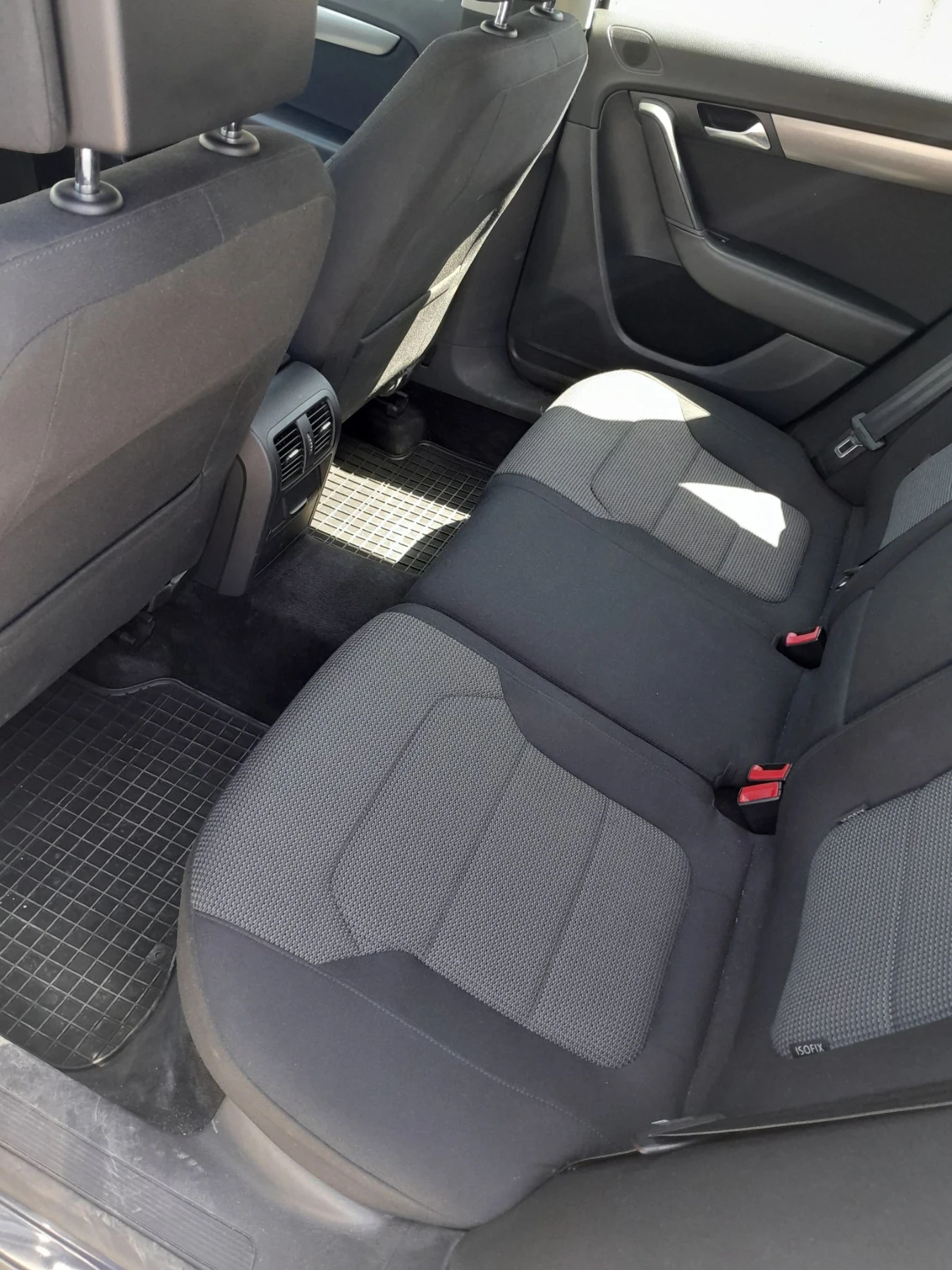 VW Passat, снимка 5 - Автомобили и джипове - 55752666