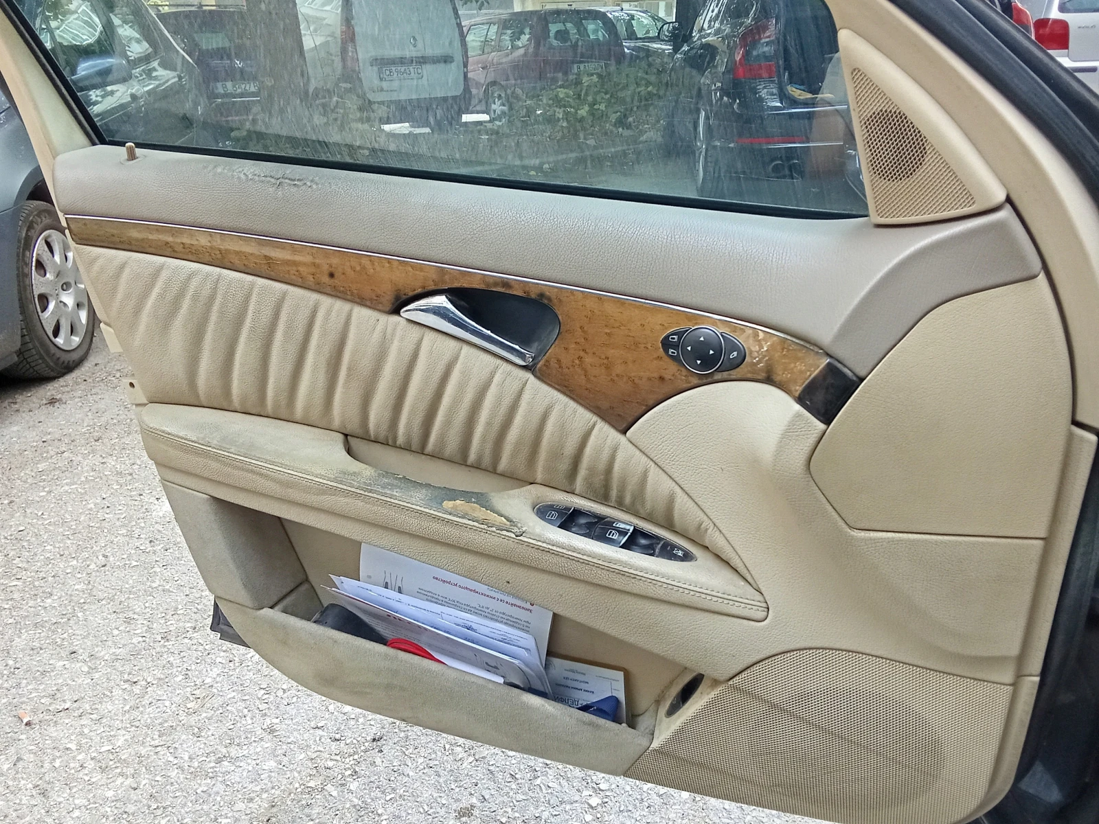 Mercedes-Benz E 270, снимка 10 - Автомобили и джипове - 56170548