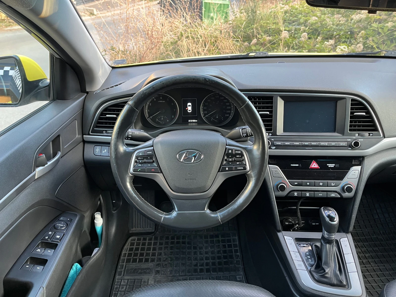 Hyundai Elantra, снимка 5 - Автомобили и джипове - 56171036