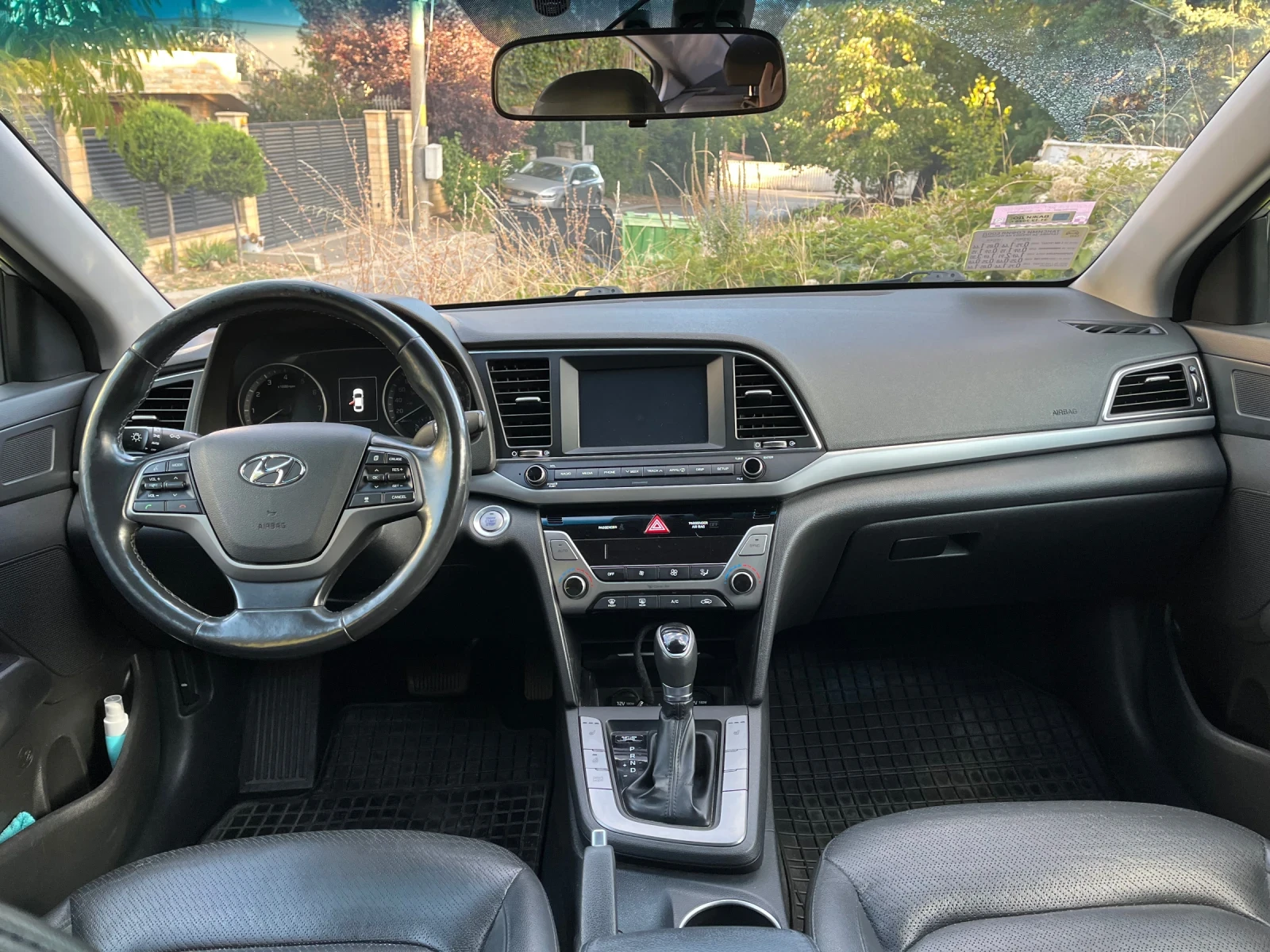 Hyundai Elantra, снимка 4 - Автомобили и джипове - 56171036