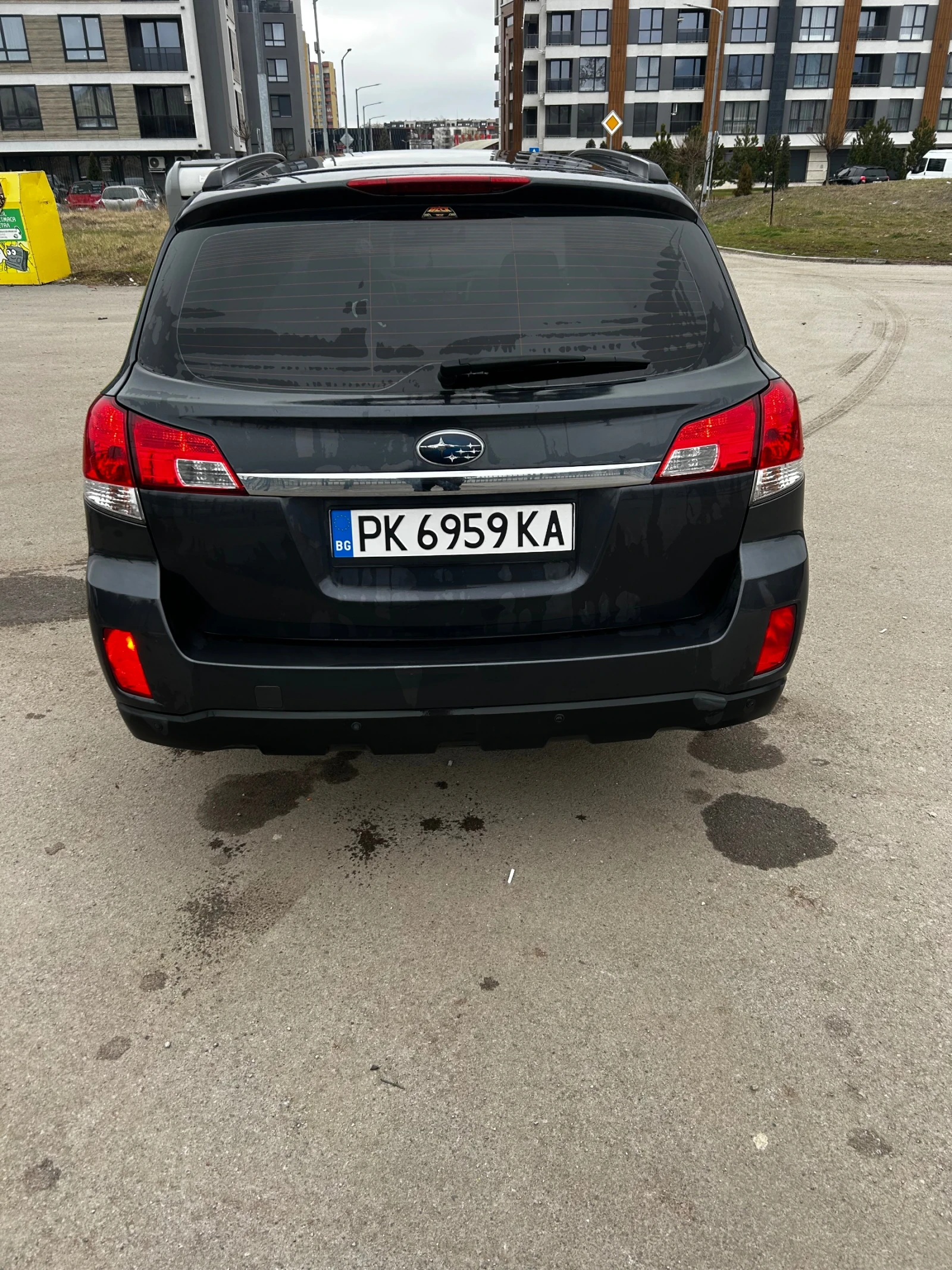 Subaru Outback, снимка 4 - Автомобили и джипове - 56184079