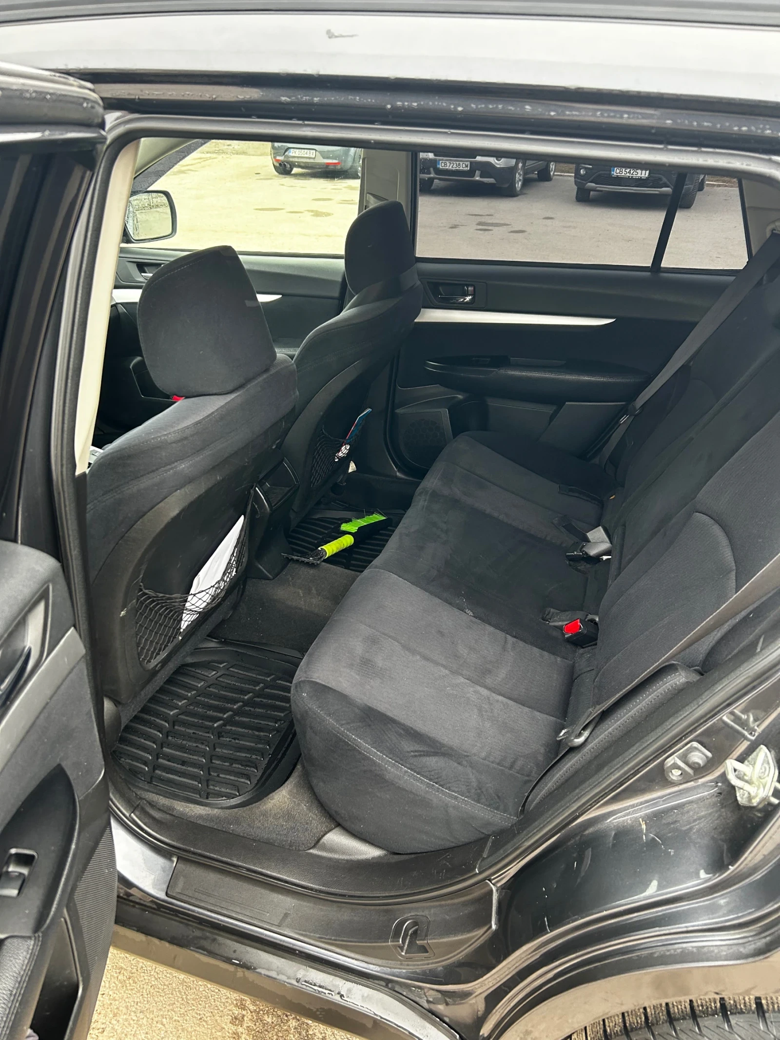 Subaru Outback, снимка 5 - Автомобили и джипове - 56184079