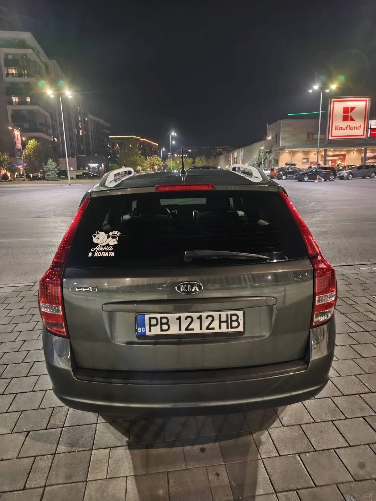 Kia Ceed, снимка 4 - Автомобили и джипове - 56443500
