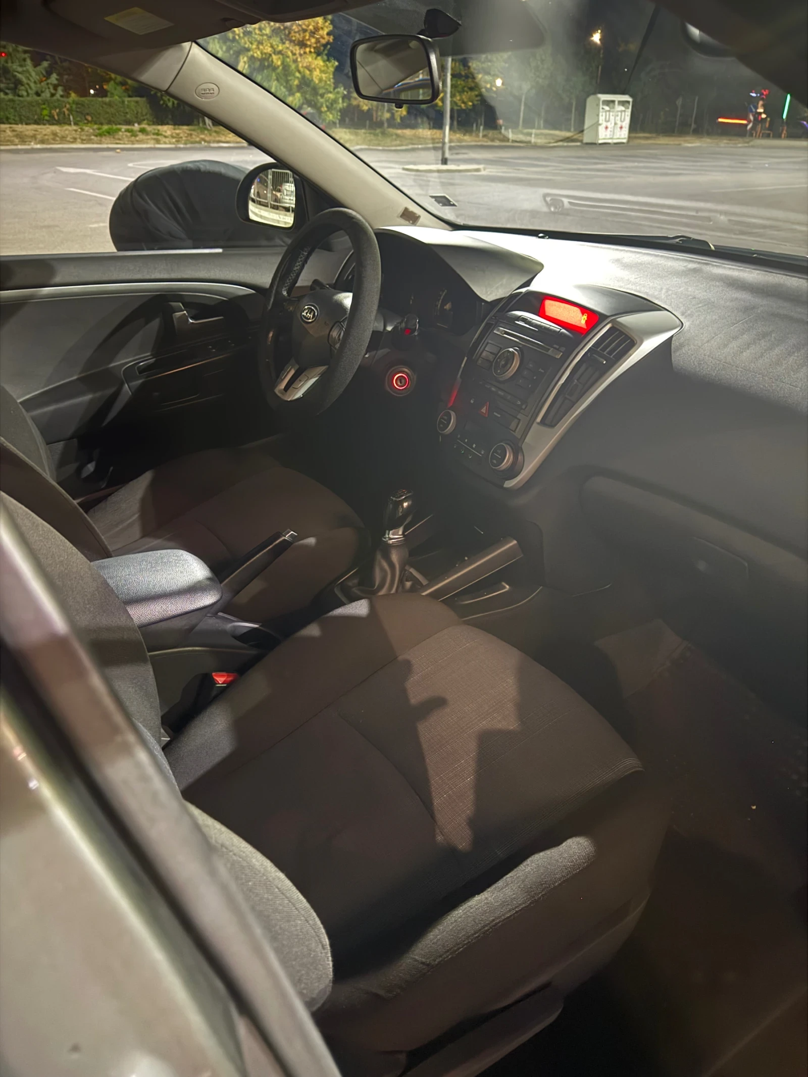 Kia Ceed, снимка 9 - Автомобили и джипове - 56443500