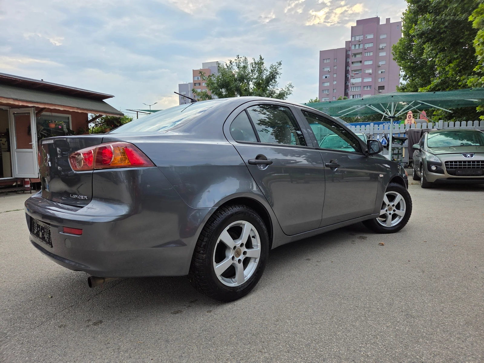 Mitsubishi Lancer 2.0 DID, снимка 4 - Автомобили и джипове - 56451675