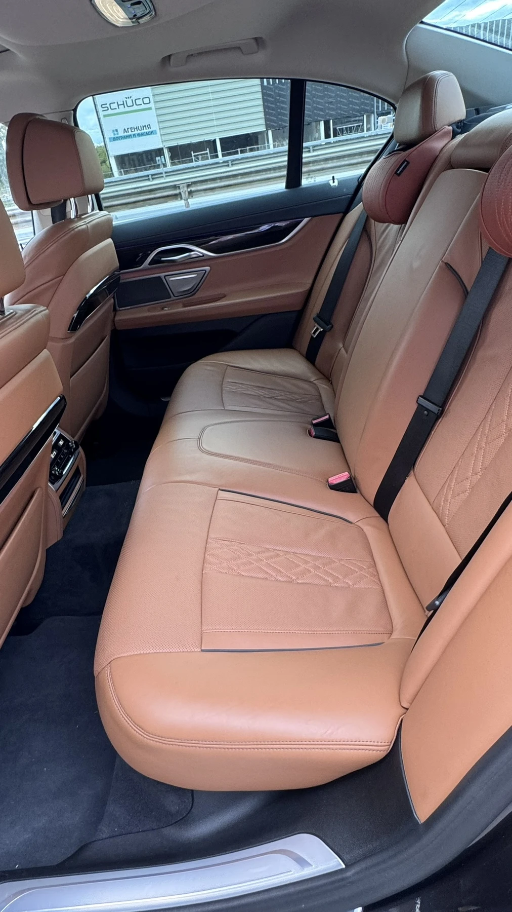 BMW 740 740d xDrive, снимка 12 - Автомобили и джипове - 56734171