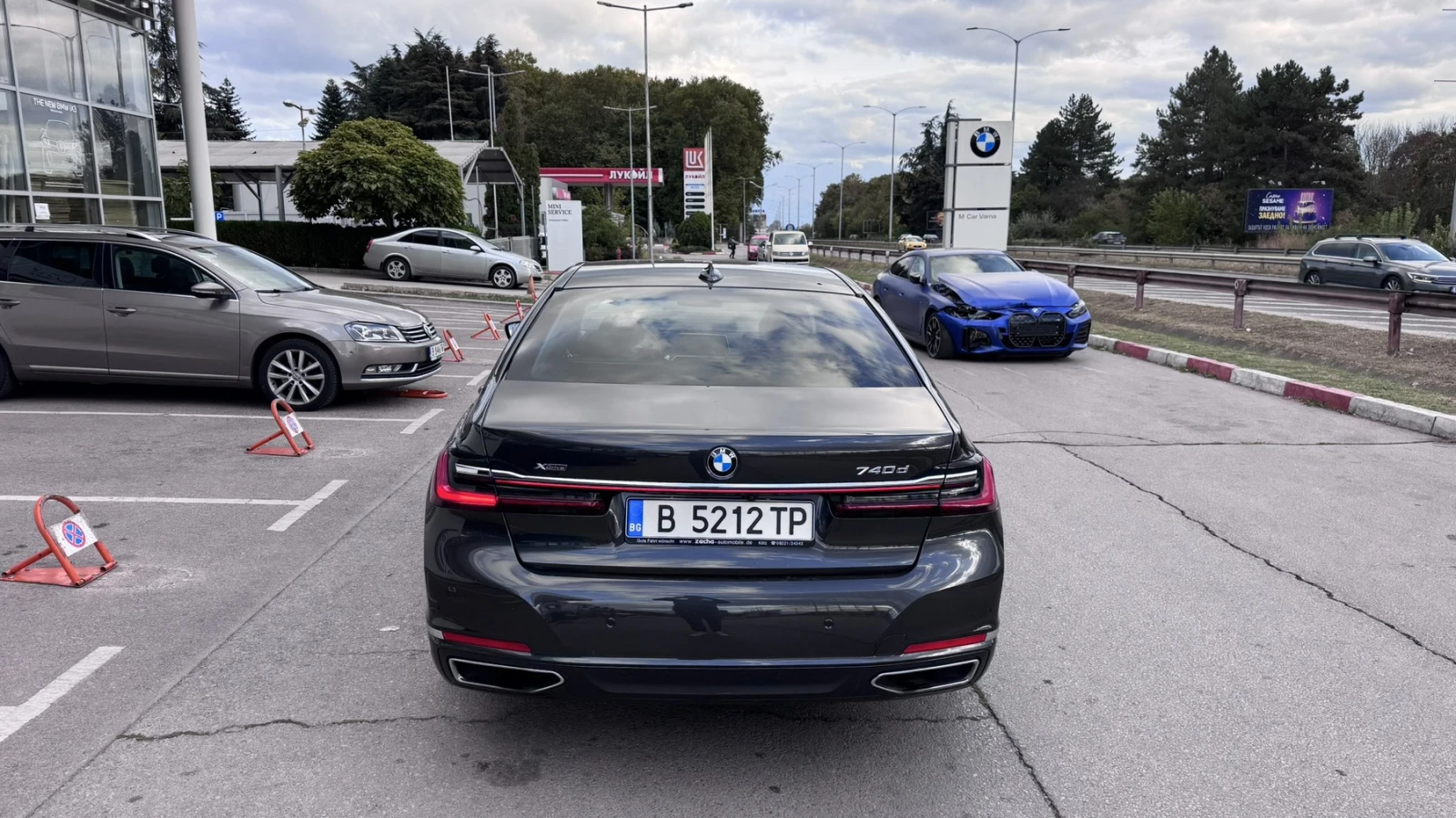 BMW 740 740d xDrive, снимка 2 - Автомобили и джипове - 56734171